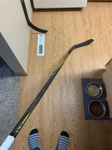 Used Right Handed Supreme 1S Hockey Stick (Willing To Take Offers)