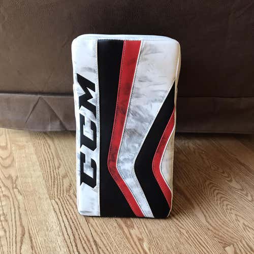 Black/Red/White Senior CCM Premier II Pro