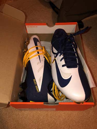 Naval Academy Navy Midshipmen Army/Navy Game Men's Molded Cleats Low Cut