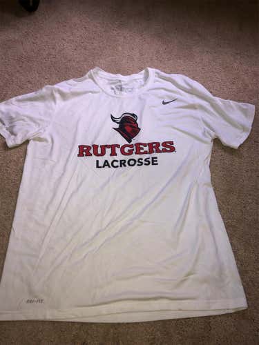 White Used Extra Large Nike Shirt