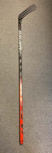 New Right Handed Vapor FlyLite Toe Pro Stock Hockey Stick