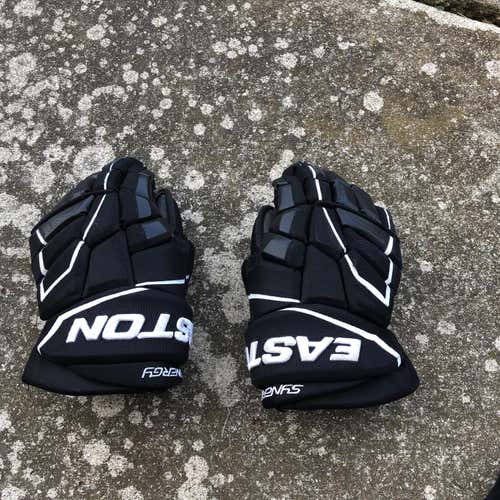 Black Used Easton Synergy gx 13"  Gloves