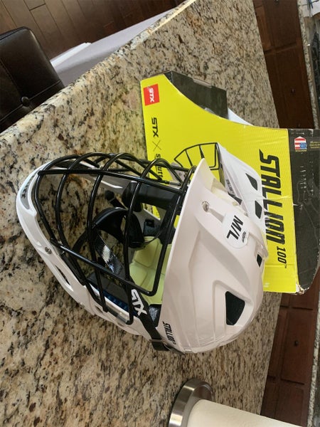 White New Player STX Stallion 100 Youth Helmet