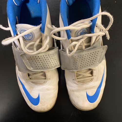 White Men's Turf Cleats Nike