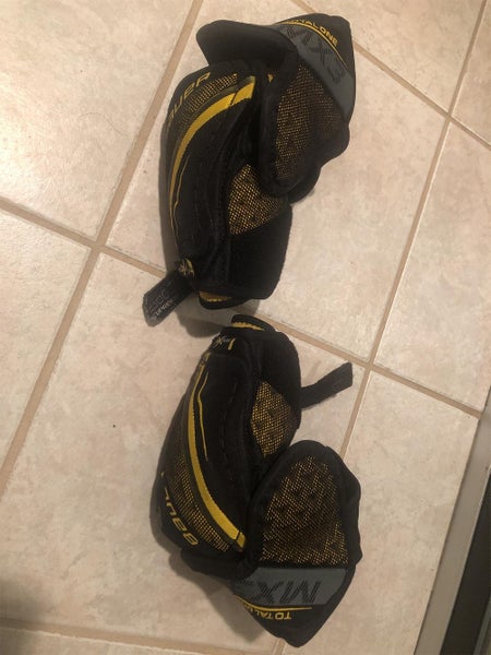 Large Bauer Supreme TotalOne MX3 Elbow Pads