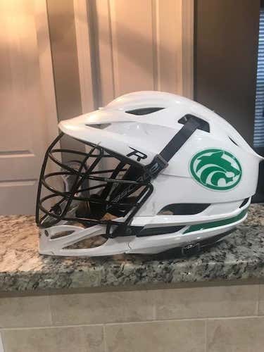 White Used Cascade R Helmet