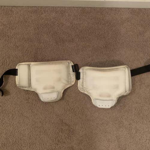 Vaughn Thigh Pads
