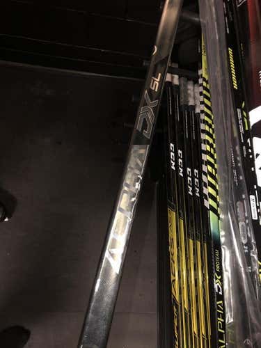 Warrior Right Handed Alpha DX SL Hockey Stick