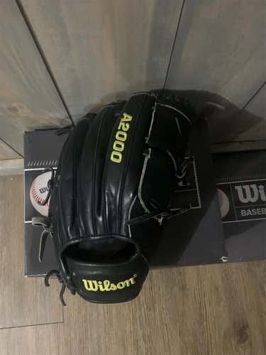 Black Used Right Handed A2000 11.75" Baseball Glove