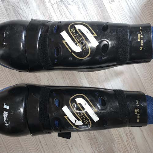 Used CCM Sg252 Shin Pads