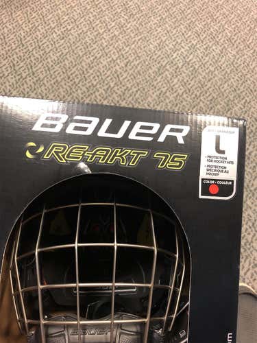 Black New Large Bauer Re-Akt 75 Helmet