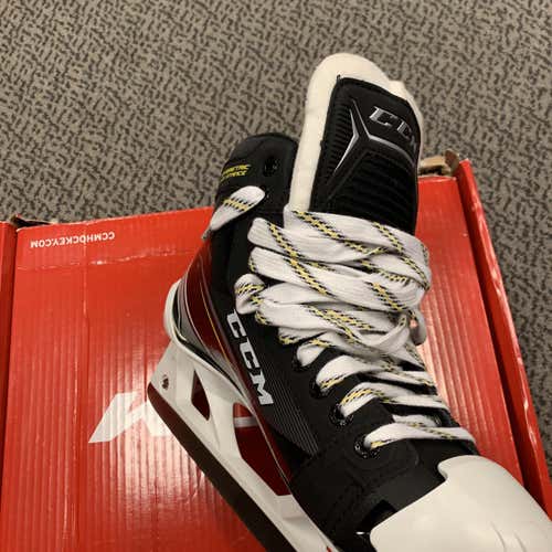 Senior CCM Tacks 9060 D&R (Regular) Size 11.5 Hockey Goalie Skates