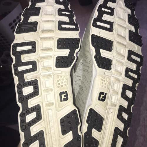 Gray Men's 12.5 (Women's 13.5) Footjoy Golf Shoes