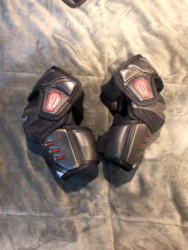 Senior Small CCM RBZ Elbow Pads