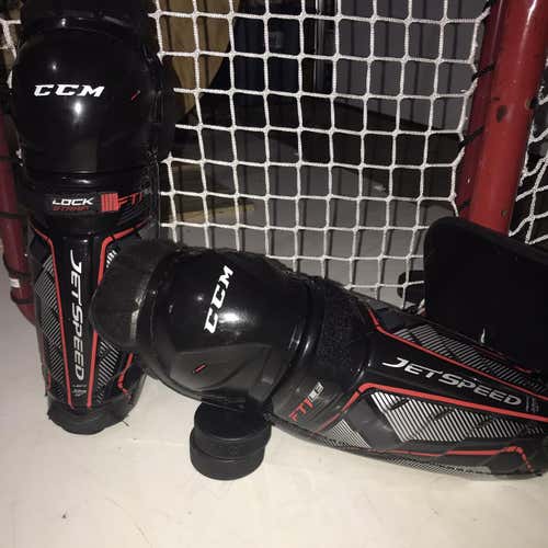 New CCM JetSpeed FT1  Shin Pads