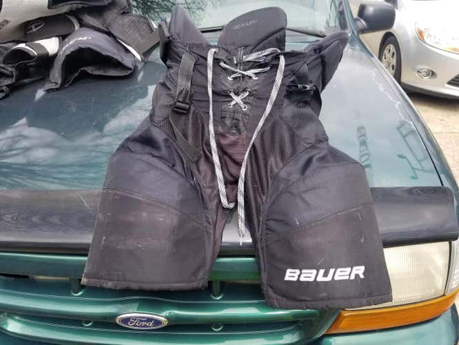 Black Used Senior Medium Bauer Nexus N9000 Hockey Pants