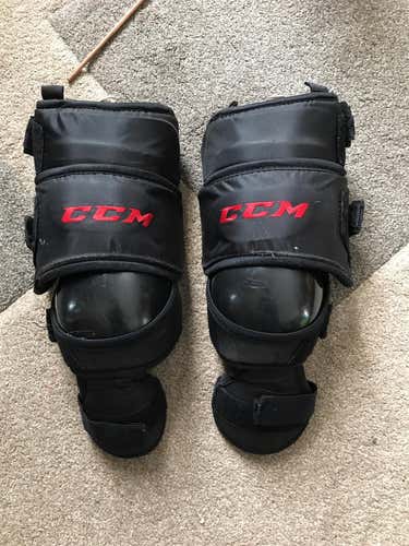 Ccm Knee Guards