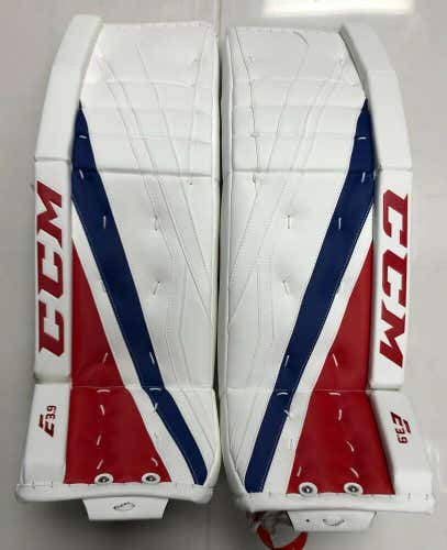 New CCM Extreme Flex E3.9 senior goalie leg pads 33"+2 Sr ice hockey Wt/Blue/Red