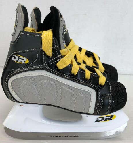 New DR Sonic 150 Ice Hockey Player Skates Youth size 9.0 D black skate yth kids