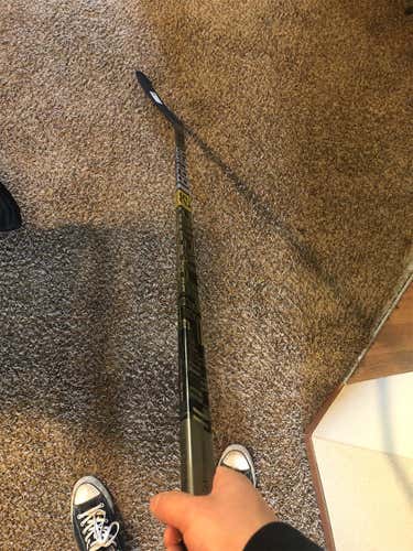 New Left Handed Supreme 2S Pro  Hockey Stick