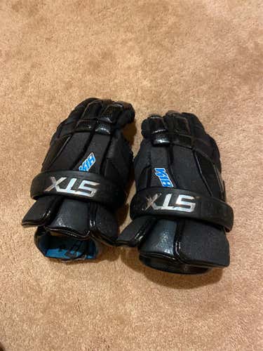 Black Used Player STX K18 11" Lacrosse Gloves