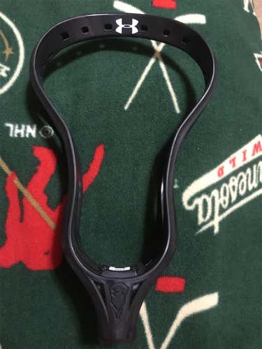 Under Armour Command Lacrosse Head (Brand New)- Black
