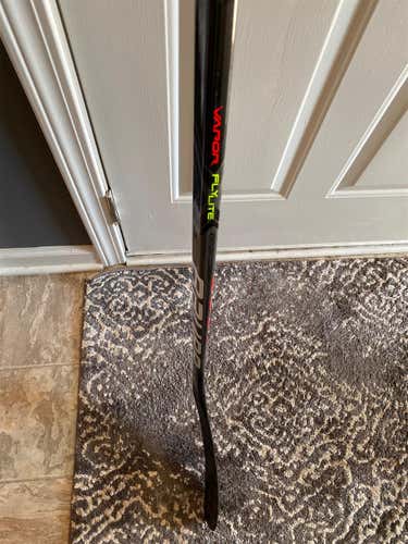 Like New Bauer Vapor Flylite
