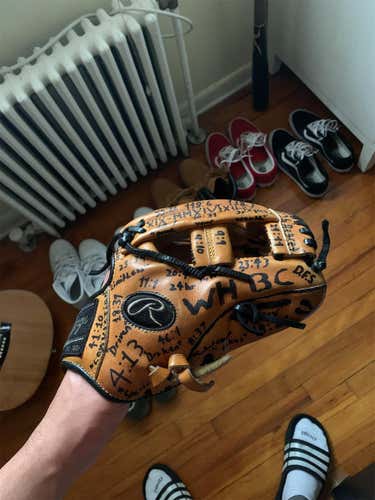 Used Heart Of Hide 11.5