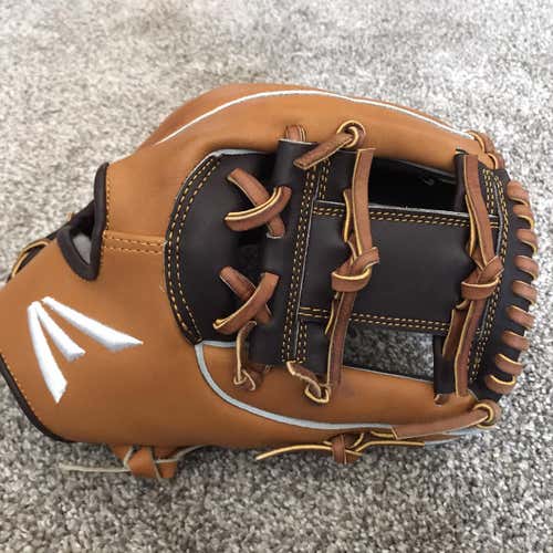 NEW W/T Easton Pro Collection 11.5"