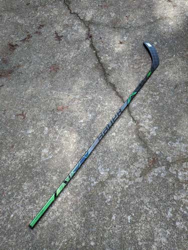 New Senior Bauer Right Handed Vapor ADV Hockey Stick Toe P28 with grip