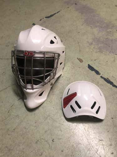 White Bauer Profile 1200 JR Goalie Mask Without Straps