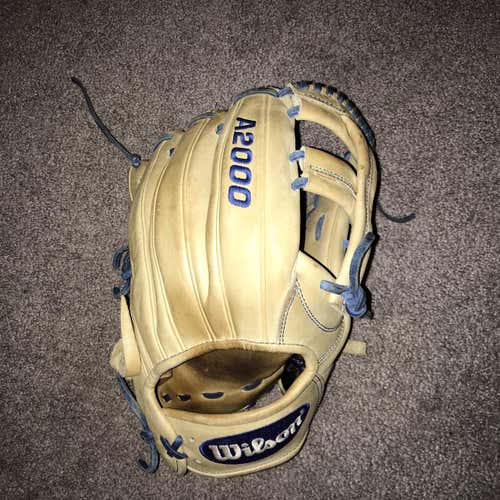 Used A2000 EL3 Baseball Glove 11.75"