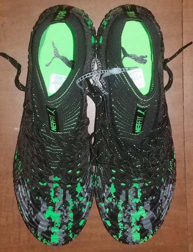 New Men's Future 19.1 Cleats Size 8.5