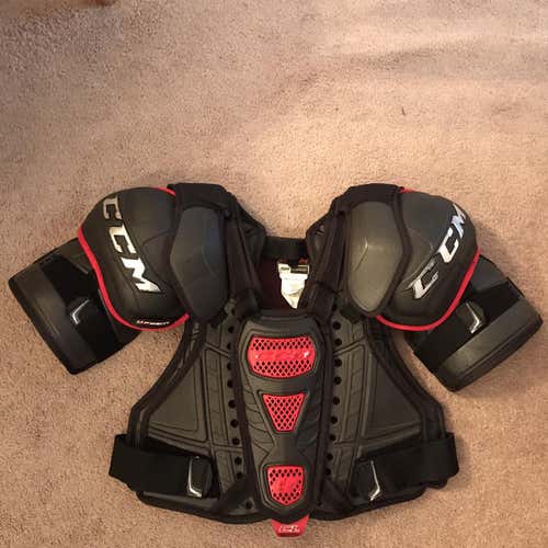 CCM U+ CL  Shoulder Pads Large