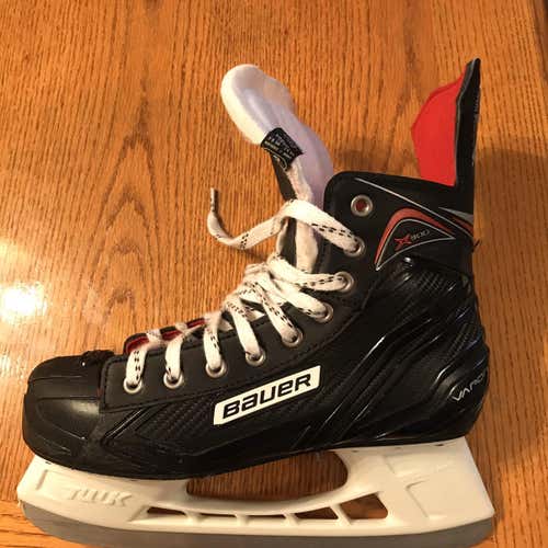 Bauer Vapor X300 Size 8.0 D Skates