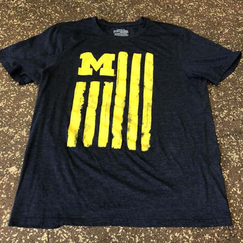 Michigan University Wolverines Adult 2XL Shirt