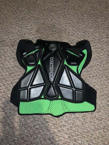 Used Medium Maverik M3 Speed Pad Shoulder Pads