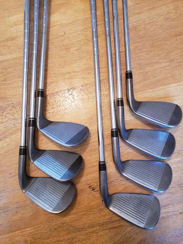 TaylorMade LH Speedblade 5-AW Stiff Flex