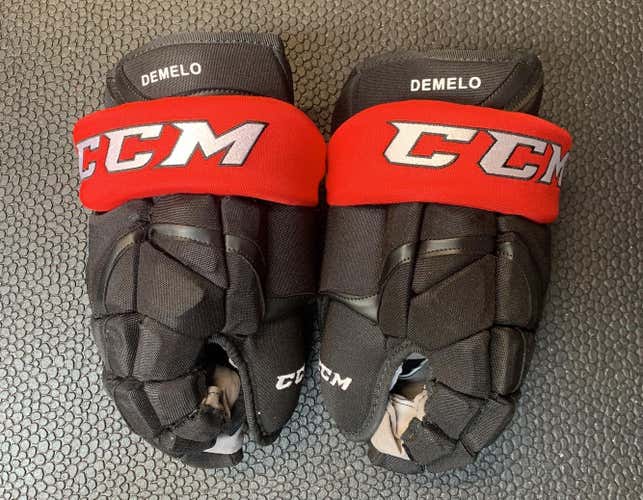 New Ottawa Senators Dylan Demelo CCM HG12 Pro Stock Gloves