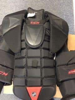 New Senior Extra Large CCM AB500 Goalie Chest Protector