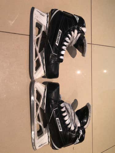 Junior Bauer Supreme S190 D&R (Regular) Size 5 Hockey Goalie Skates