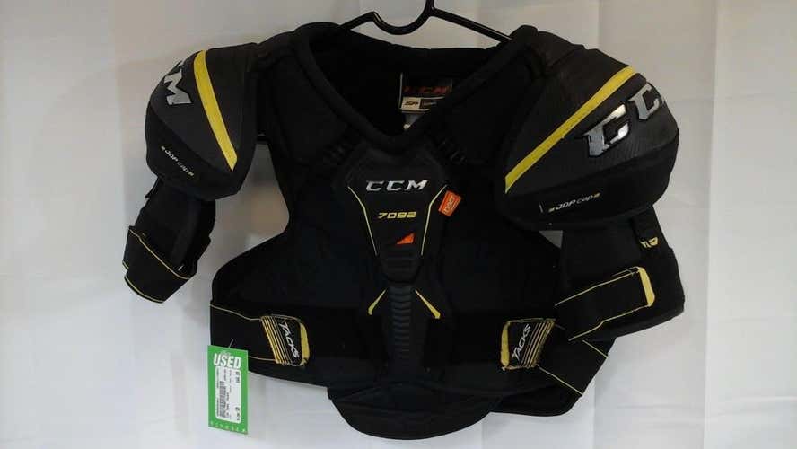 Used Ccm 7092 Tacks Sm Ice Hockey Shoulder Pads