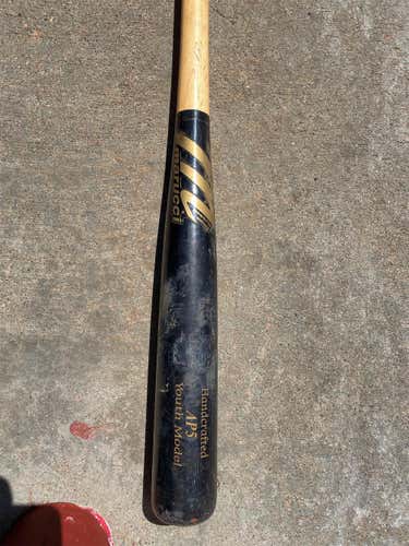 Used Marucci AP5 29" Bat