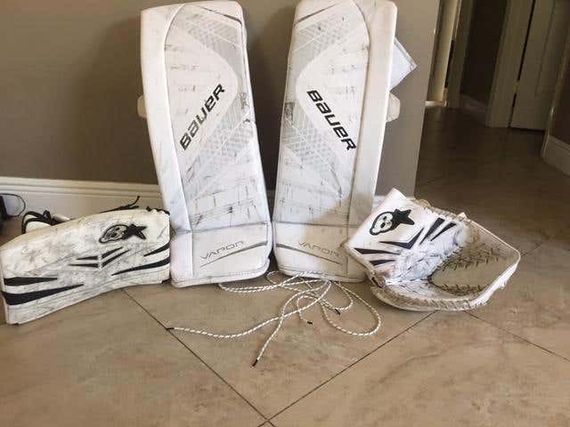 Bauer  Vapor X700 Goalie Full Set 33" +1