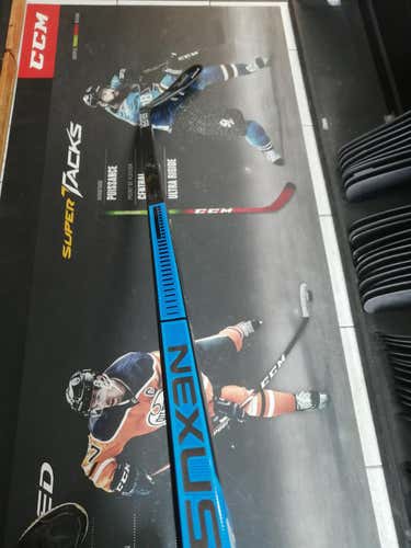 NEW Bauer Nexus Pro Stock Right Handed