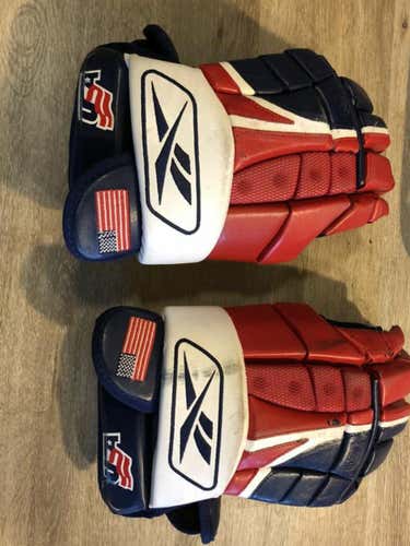 Used Senior Reebok 9k Gloves 14"