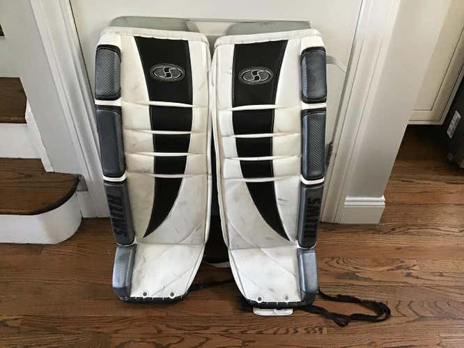 White Used Senior 36" Goalie Leg Pads