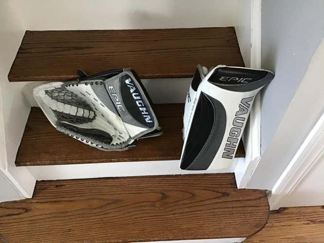 White Used Senior Vaughn Full Right