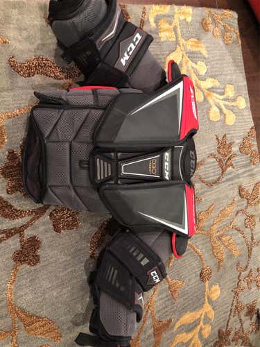 Senior Small CCM Extreme Flex Shield II Pro Stock Goalie Chest Protector