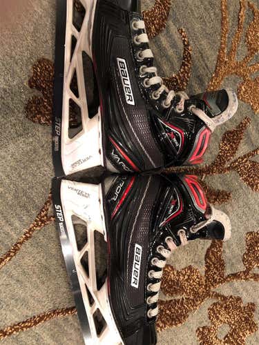 Senior Bauer X900 D&R (Regular) Size 8 Hockey Goalie Skates